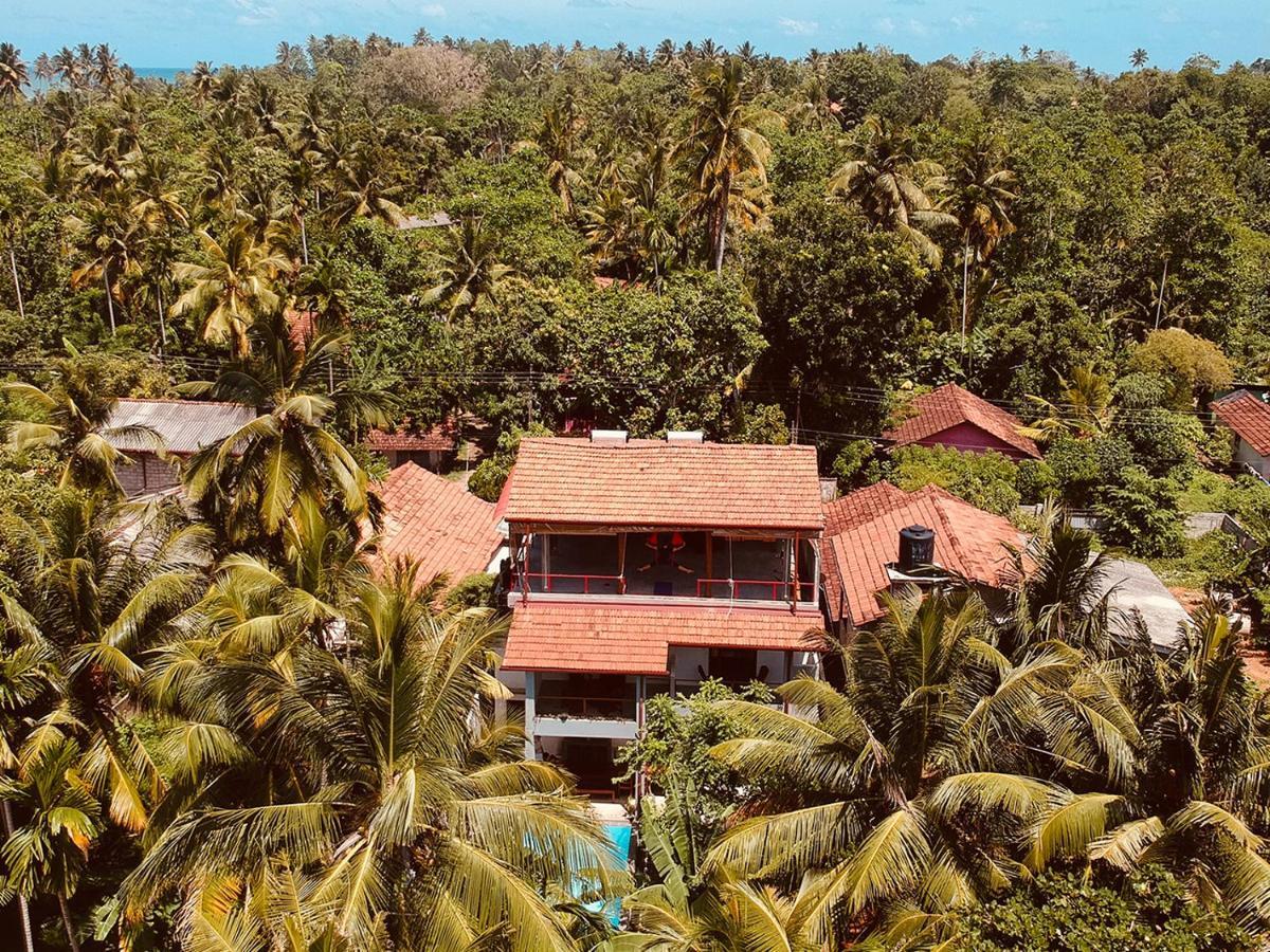 Me Yoga Villa Kumbalgama Exterior foto